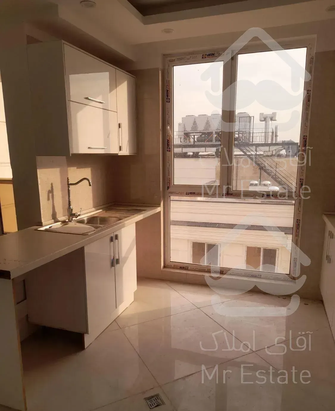 برج رونیکا پلاس 130 متری