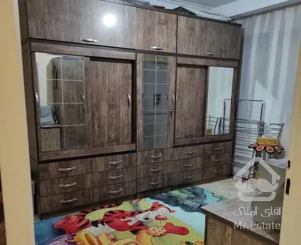 ولیعصر  200متر4خوابه بالکن وسیع قابل چیدمان