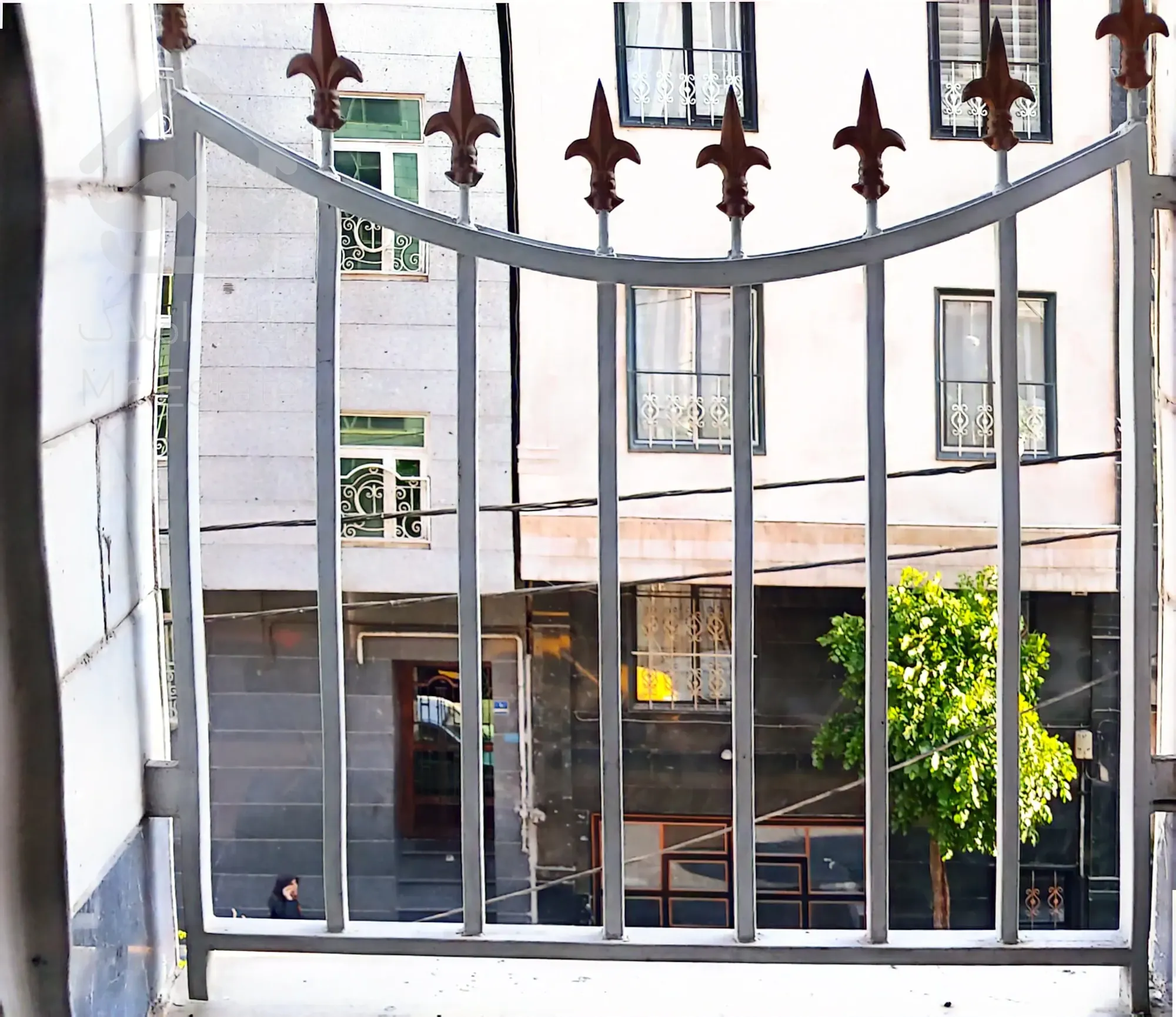 آپارتمان 71 متری فردوس غرب شقایق جنوبی خ 33 پ 7 واحد 5