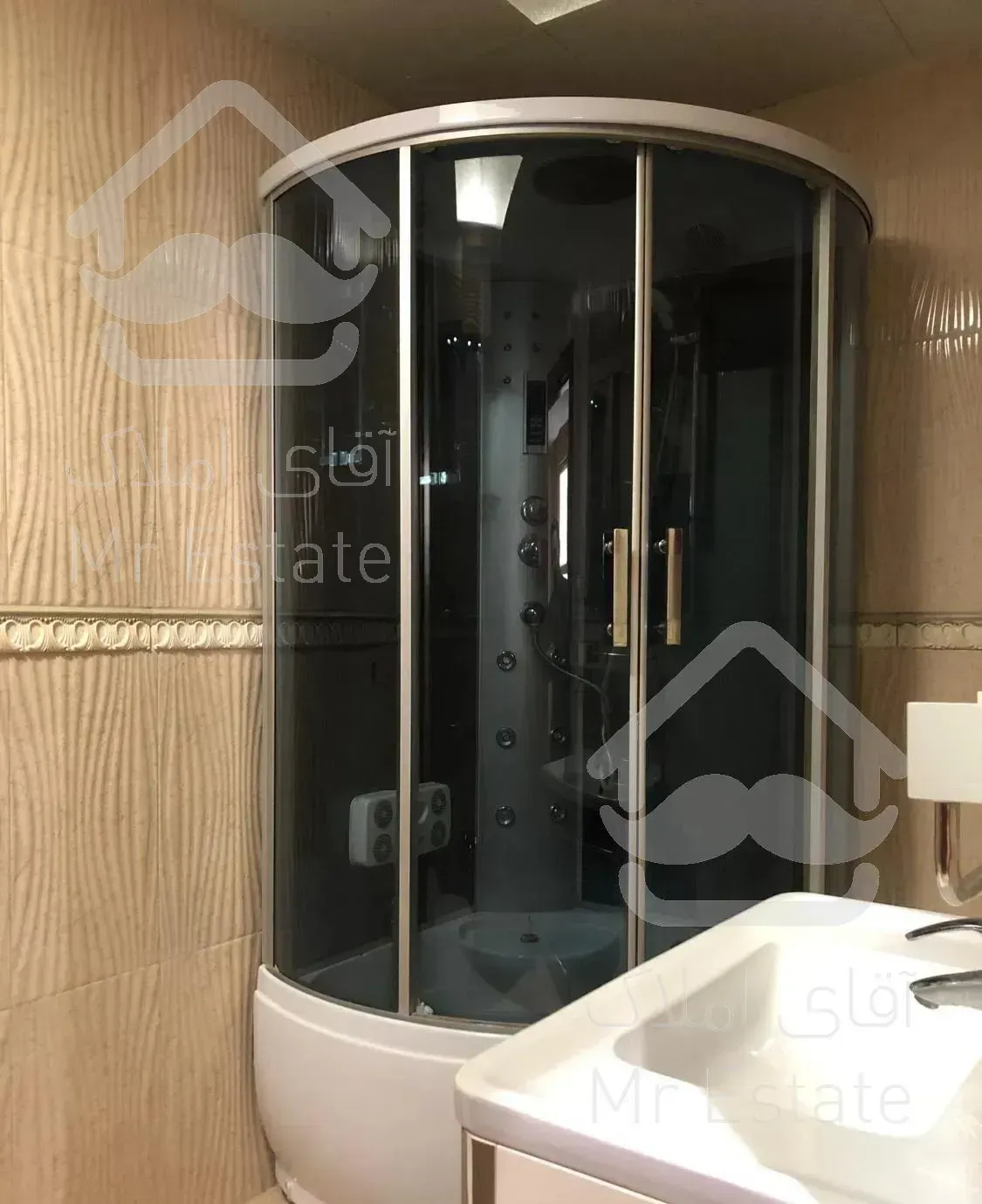 ۱۷۰متر ۳خواب خوش نقشه تک واحدی دارای سالن جیم گیشا