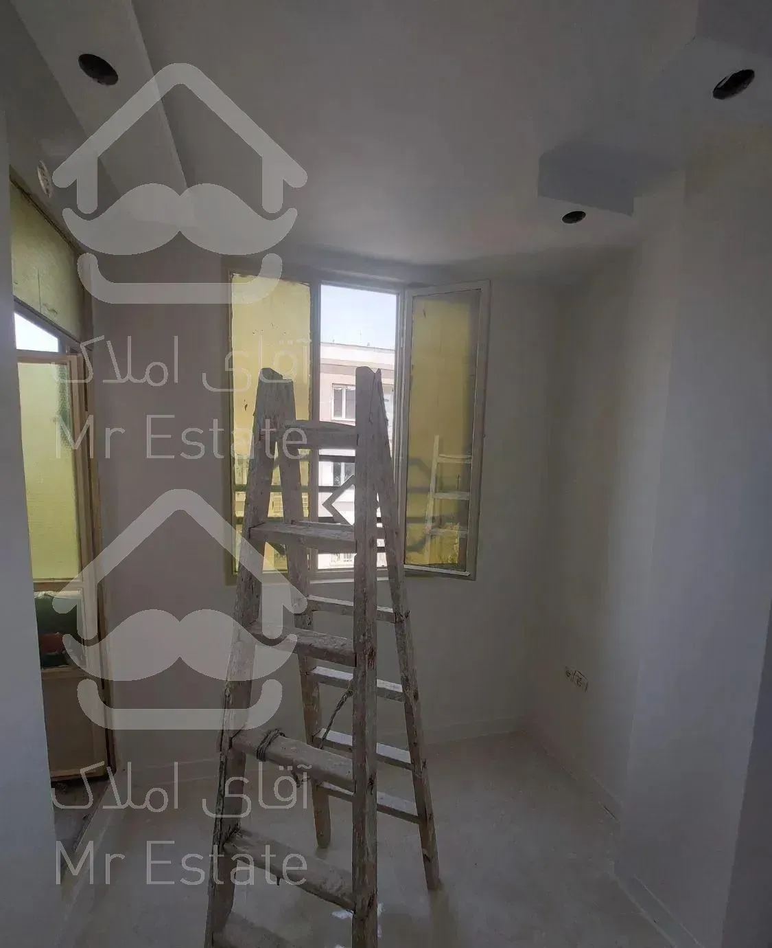 آپارتمان/۴۸متر/ یک خواب/ ۱۴ غربی