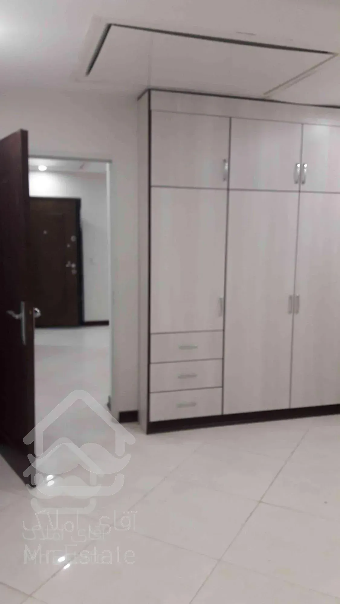 آپارتمان 185م/۳خ/ penthouse/دهکده المپیک