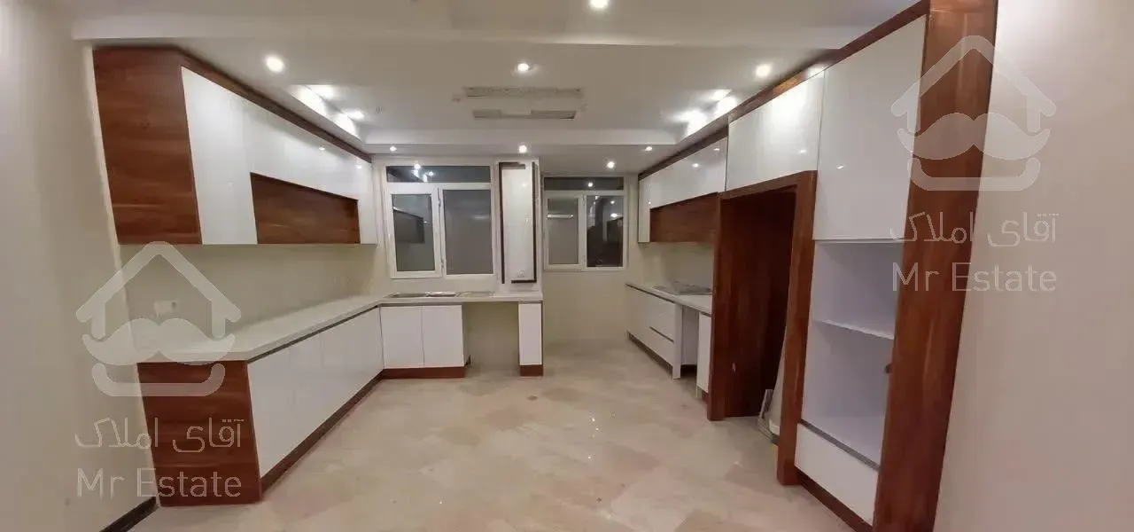 آپارتمان ۹۳ متری دو خواب فول