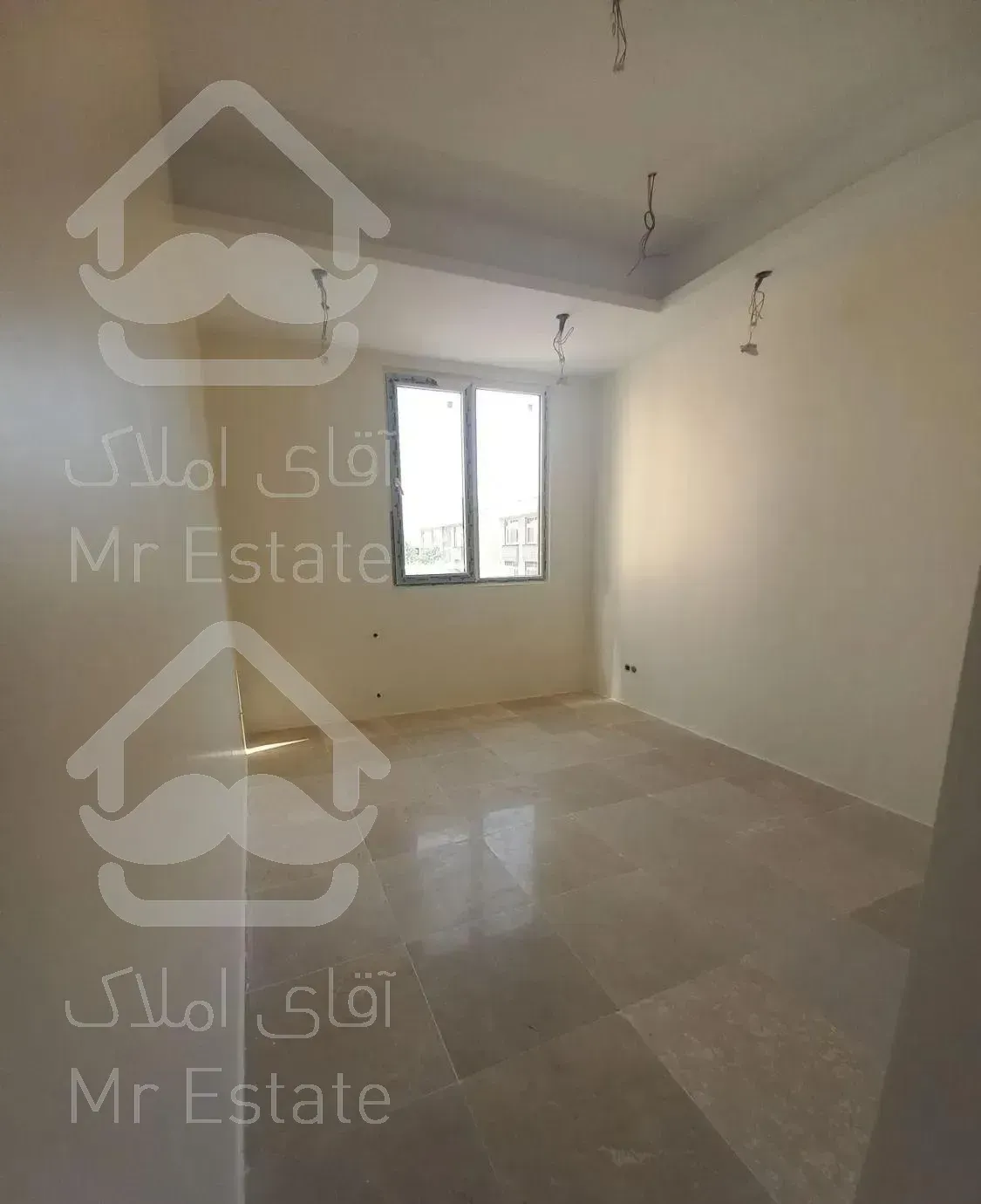 ۱۳۵ متر تک واحدی دو پارکینگ