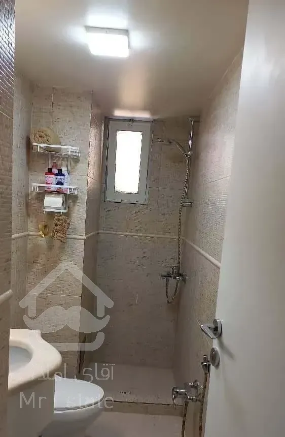 فروش آپارتمان ۵۲ متری ۱ خوابه طبقه ۳ در گاندی