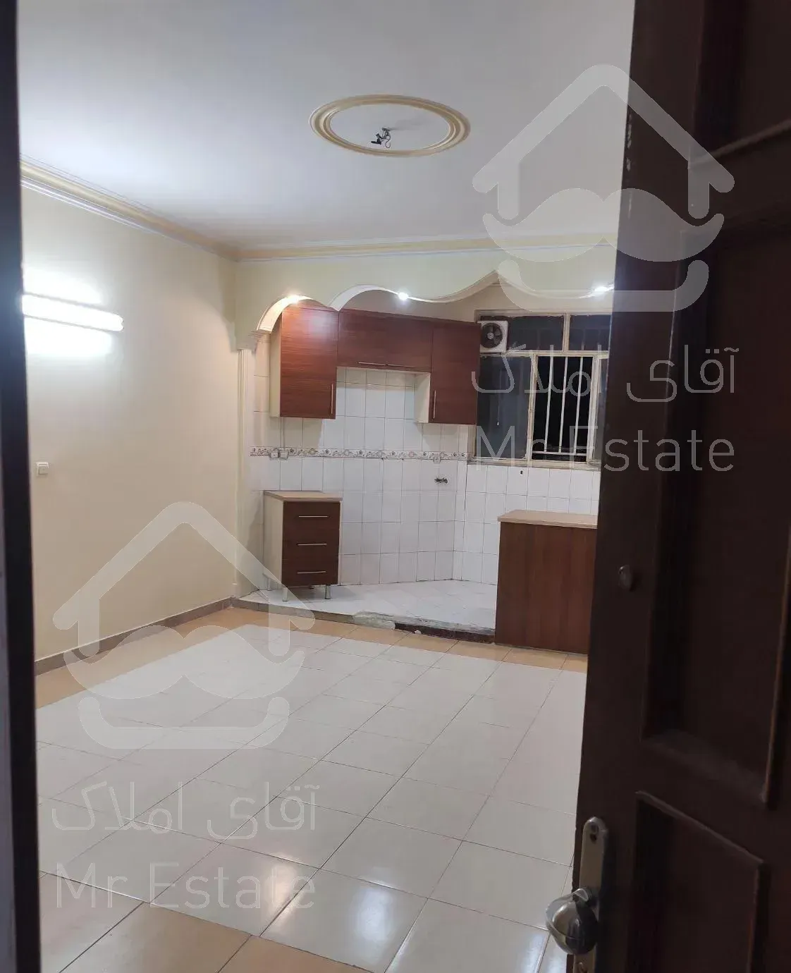 ۵۰ متر یکخوابه با پارکینگ