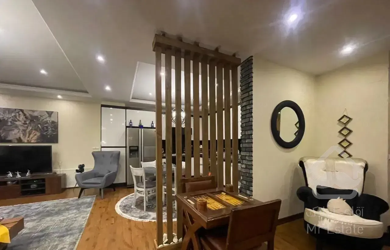 آپارتمان ۱۰۰متری در میگون نو