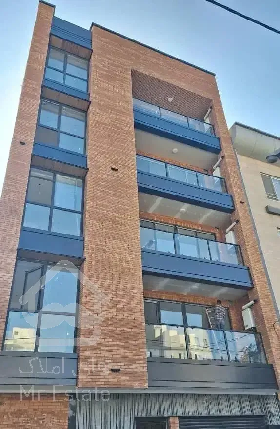 ۱۱۰ متری مدرن صیاد شیرازی