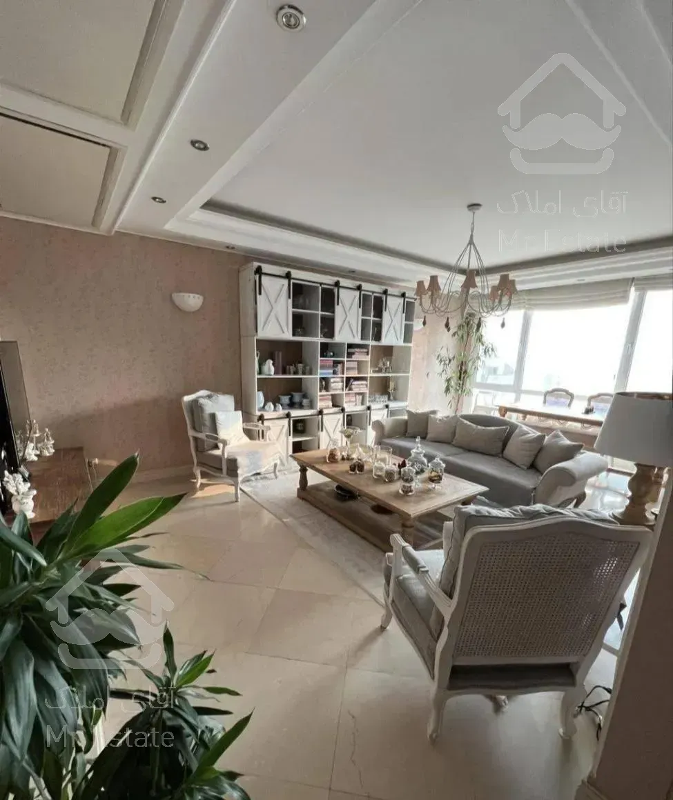 ۱۵۸ متری،۳خوابه،ابتدای جماران