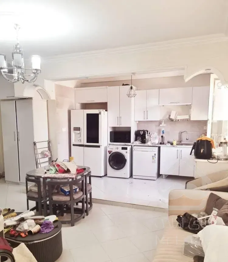 ۵۷ متری ۱ خوابه /پارکینگ/انباری