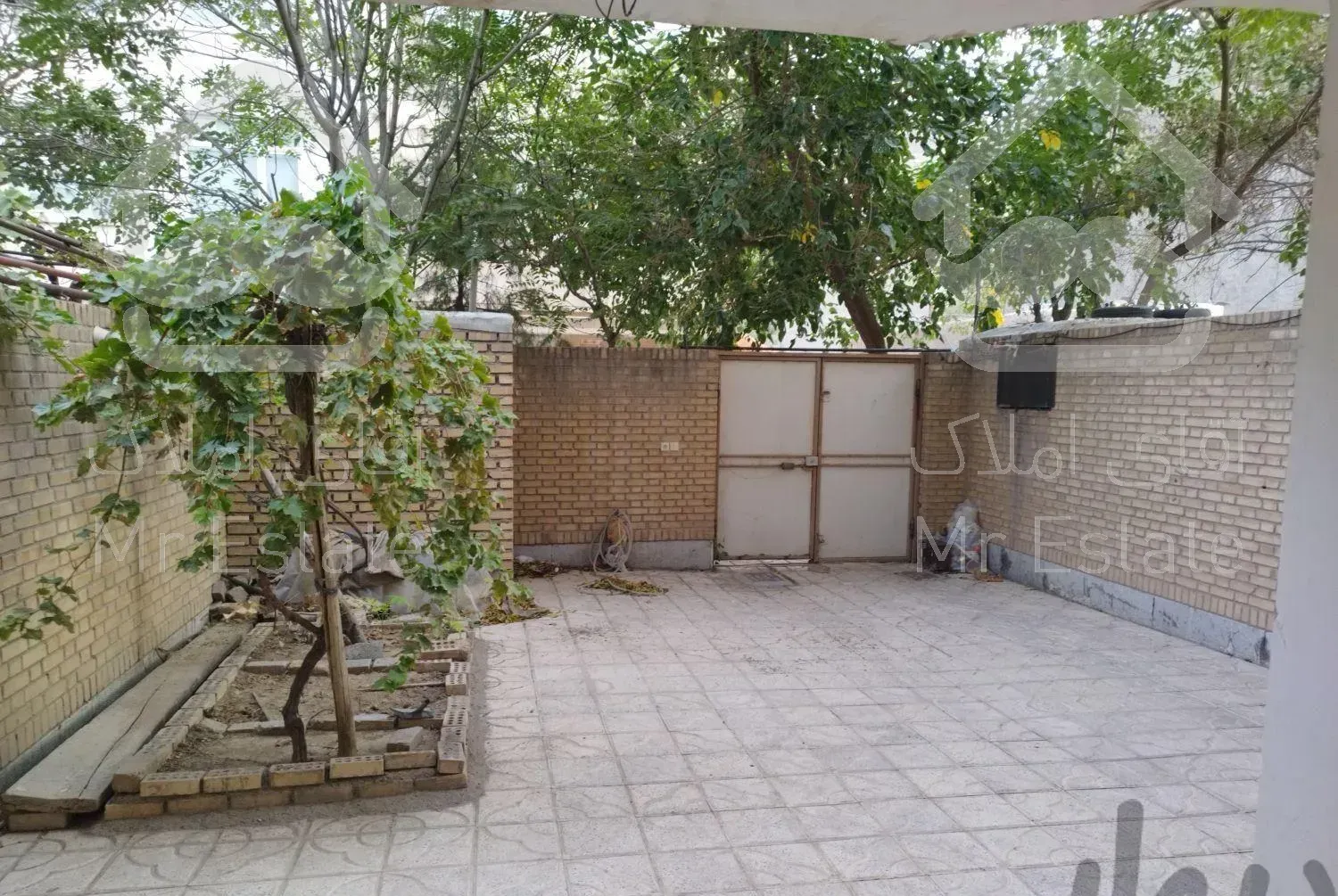 خانه دو طبقه ویلایی دربست رهن و اجاره