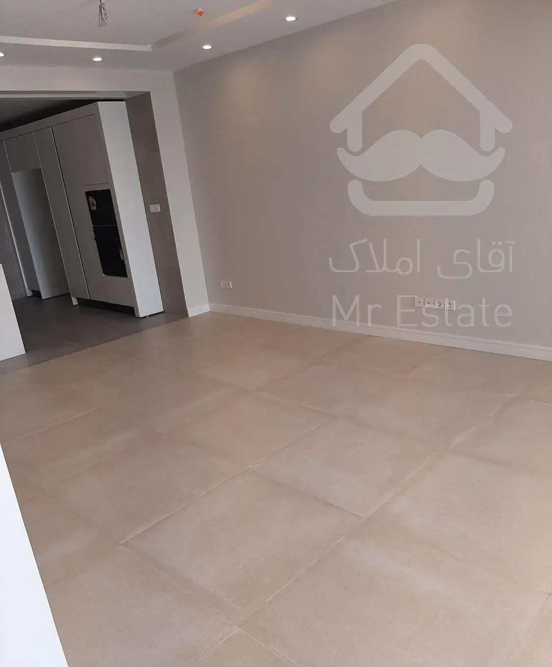 جانبازان ۱۴۵ متر سه خواب یکساله ((درحد نوساز))