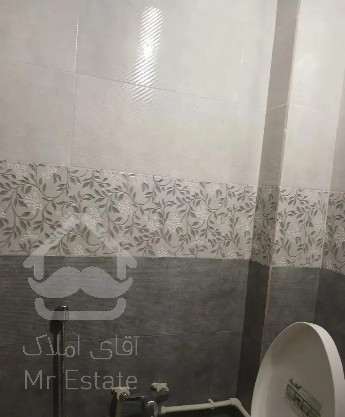 ۸۵ متر ۲ خواب صرافهای جنوبی کوچه پارک