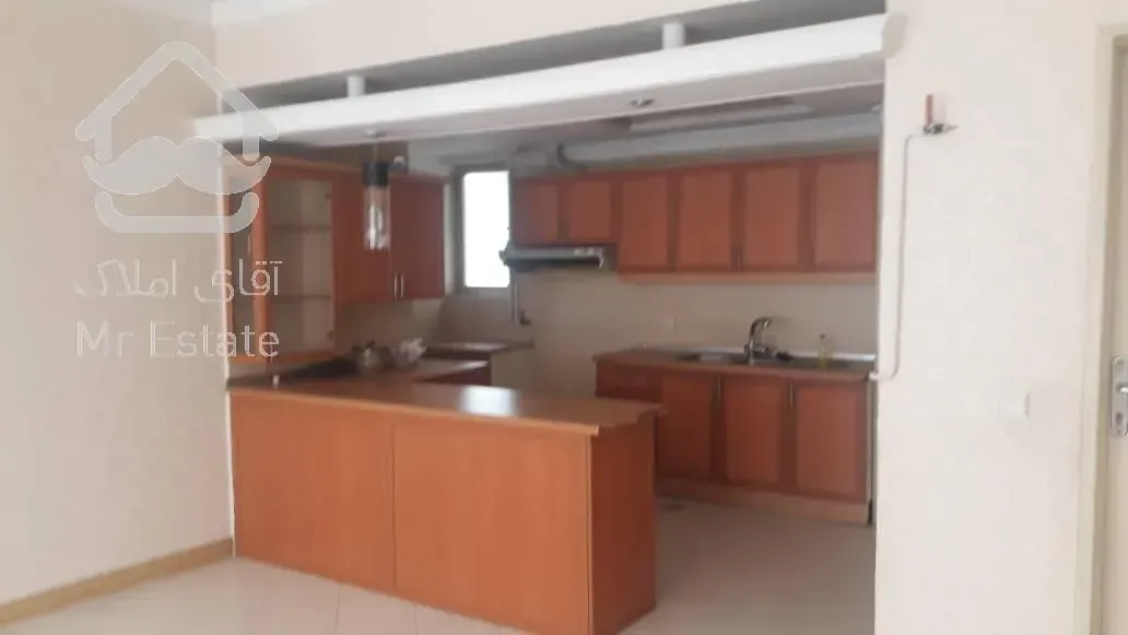 کد ۳۲۴ / ۹۲ متر