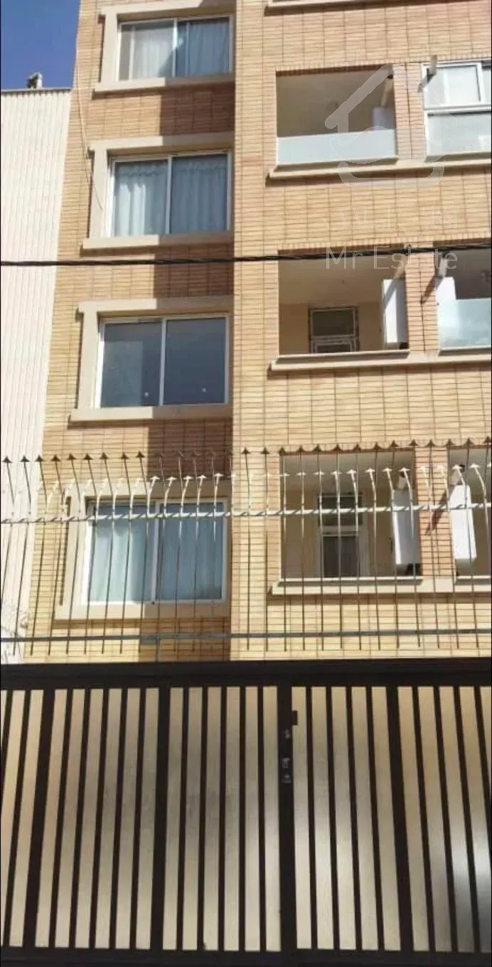 فروش آپارتمان ۸۰ متری دوخوابه