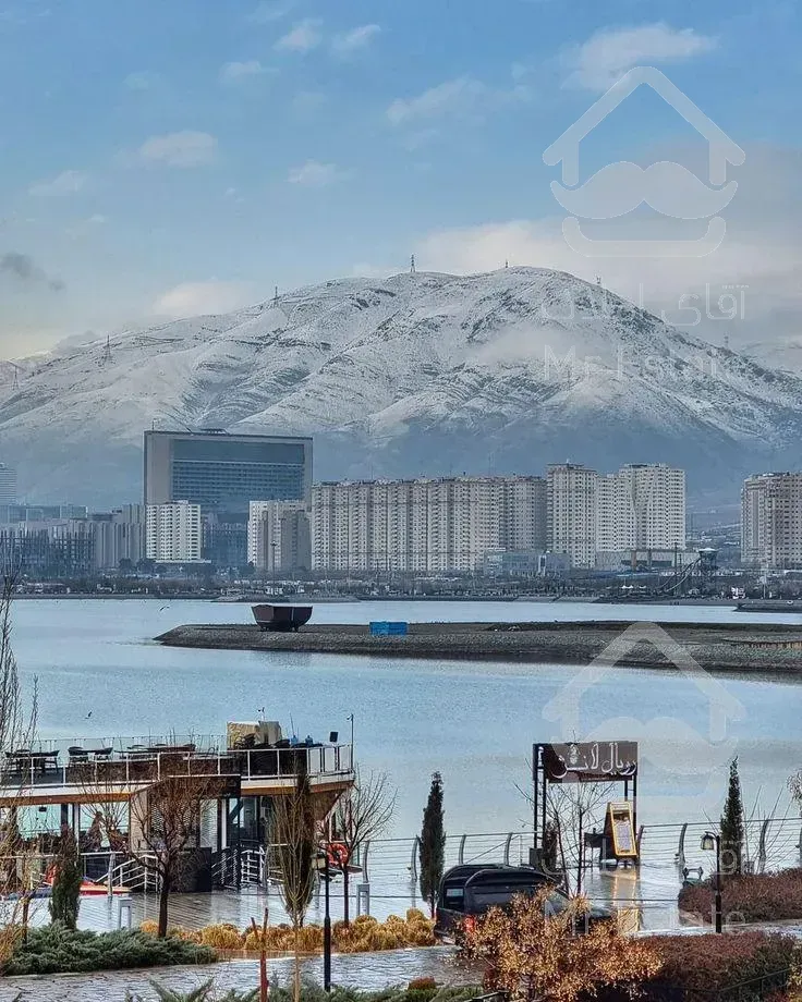 واحد ۸۰ و ۱۲۰ برج هایپرلوکس دریاچه چیتگر