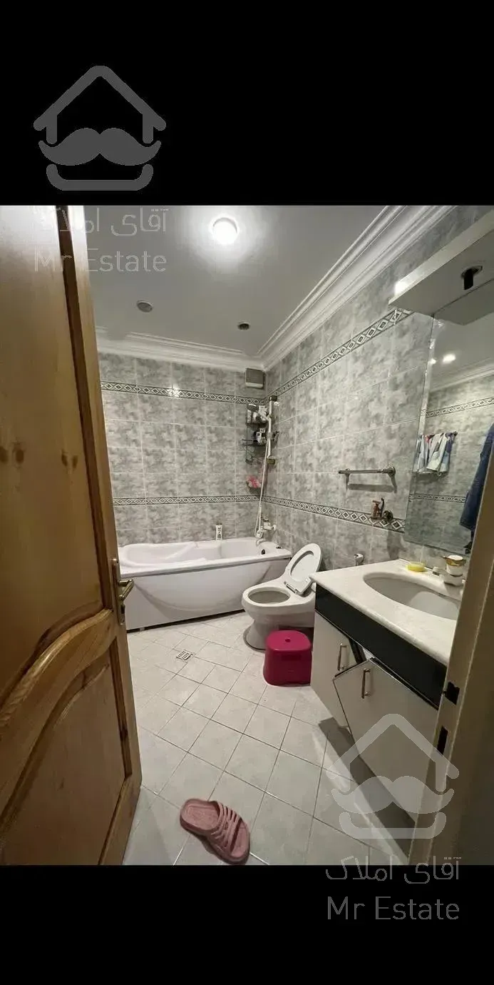 در  ظفر  (۱۹۰ متر)