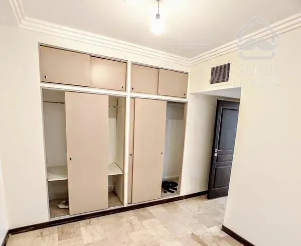 آپارتمان 125متر 3خواب تک واحدی پونک عدل