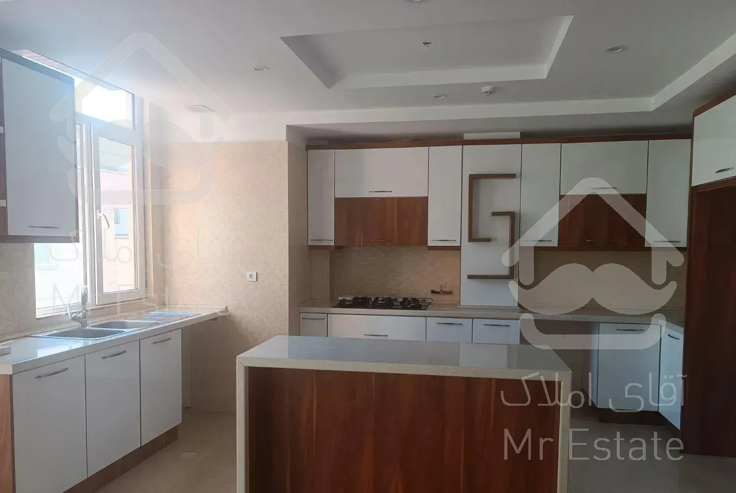 اپارتمان118متری دیباجی جنوبی