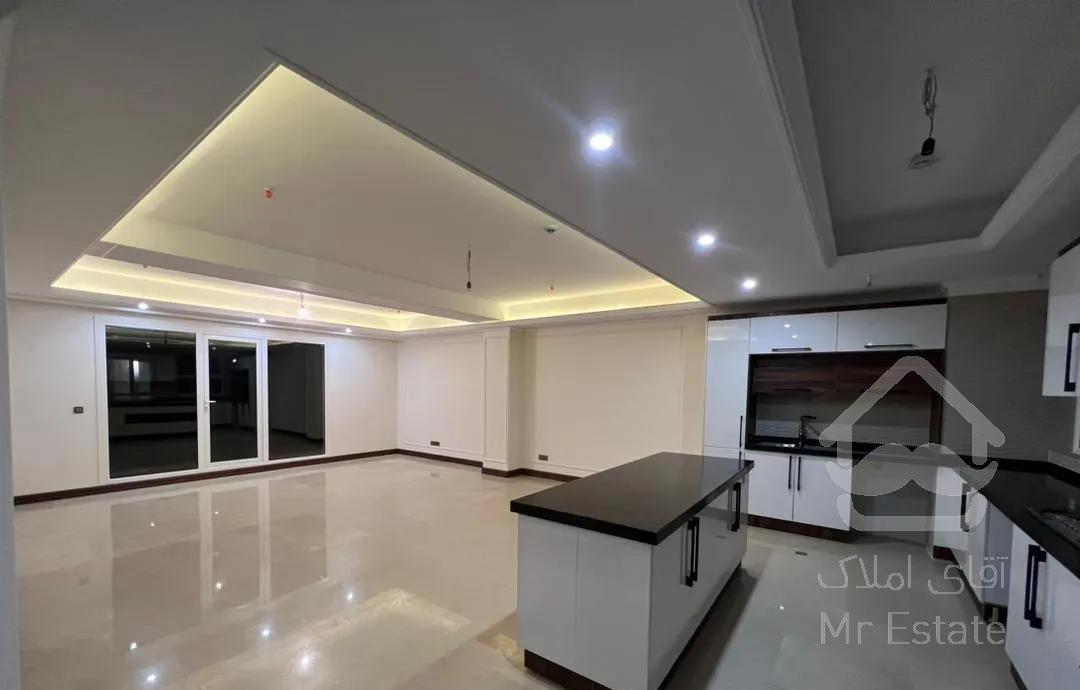 سنایـی ۱۳۵مـتر نوساز کلیــد نخــورده