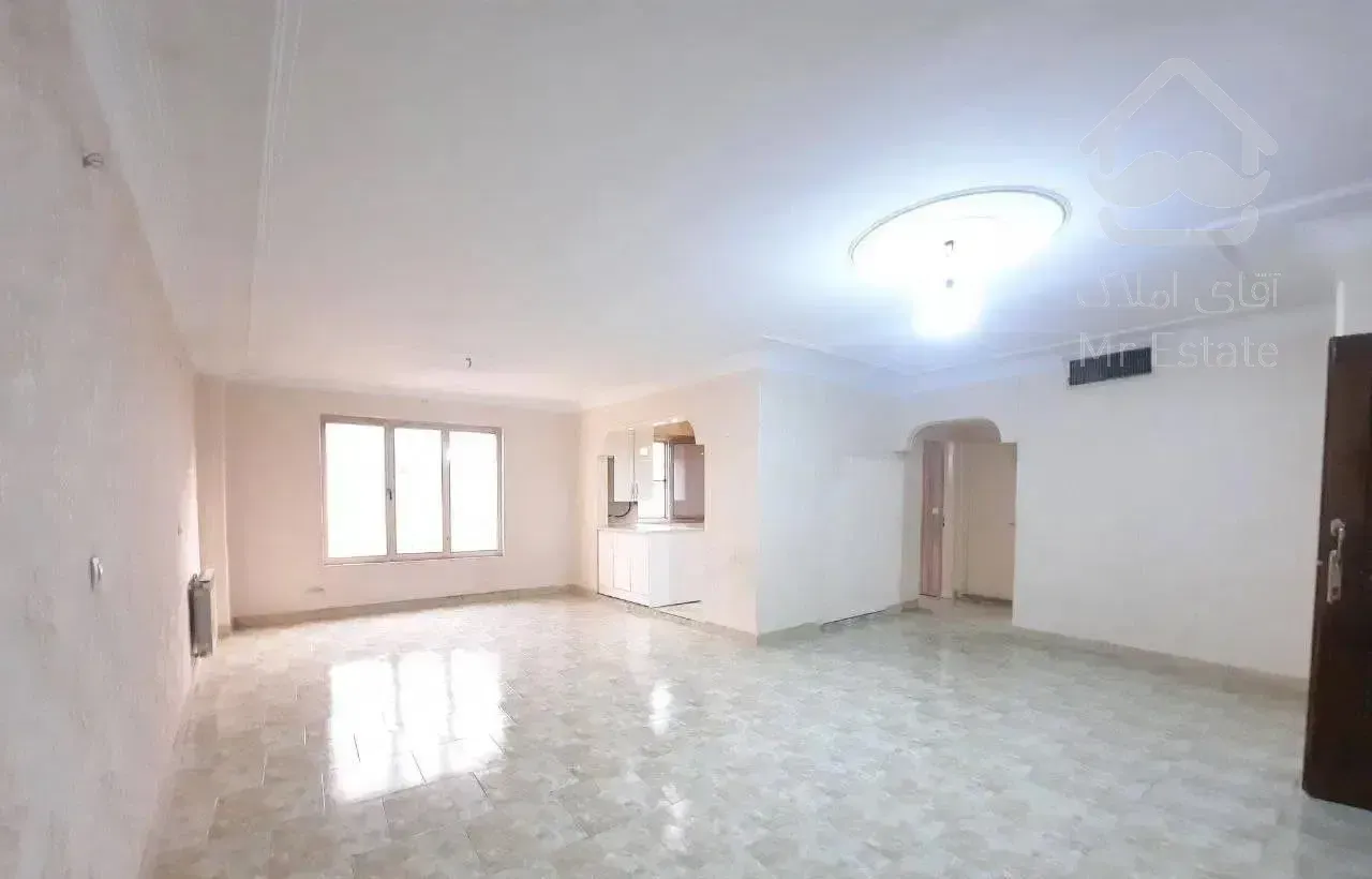 ۸۳متر / ۲خواب / آسانسور / تخلیه +مترو ابن سینا