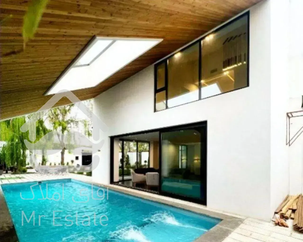 شمال ویلا شهرک قدیمی ۳۲۰ متر مبله چمستان