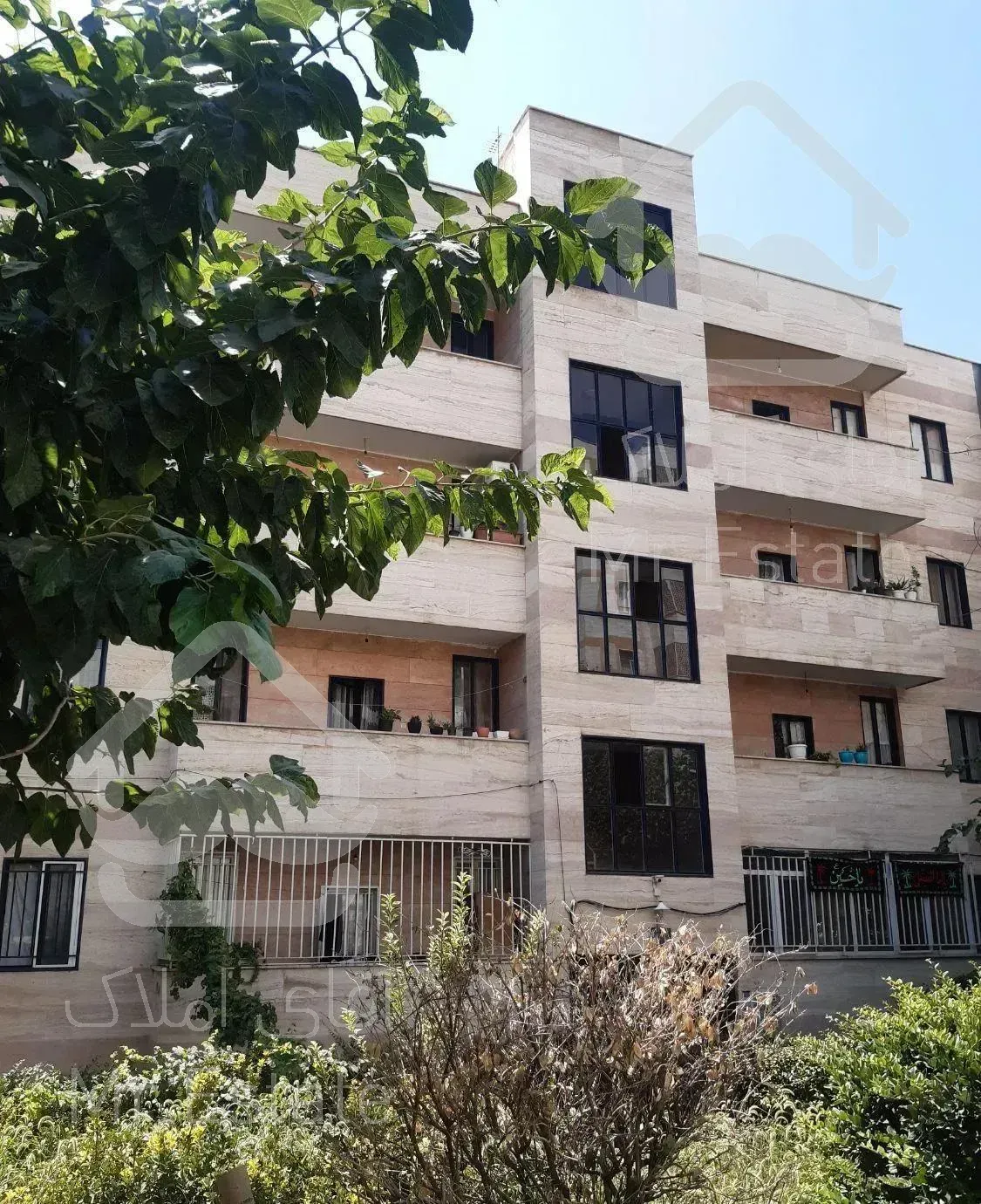 ۸۳متر فروشی،شهرک باقری،دریاچه،چیتگر،منطقه۲۲