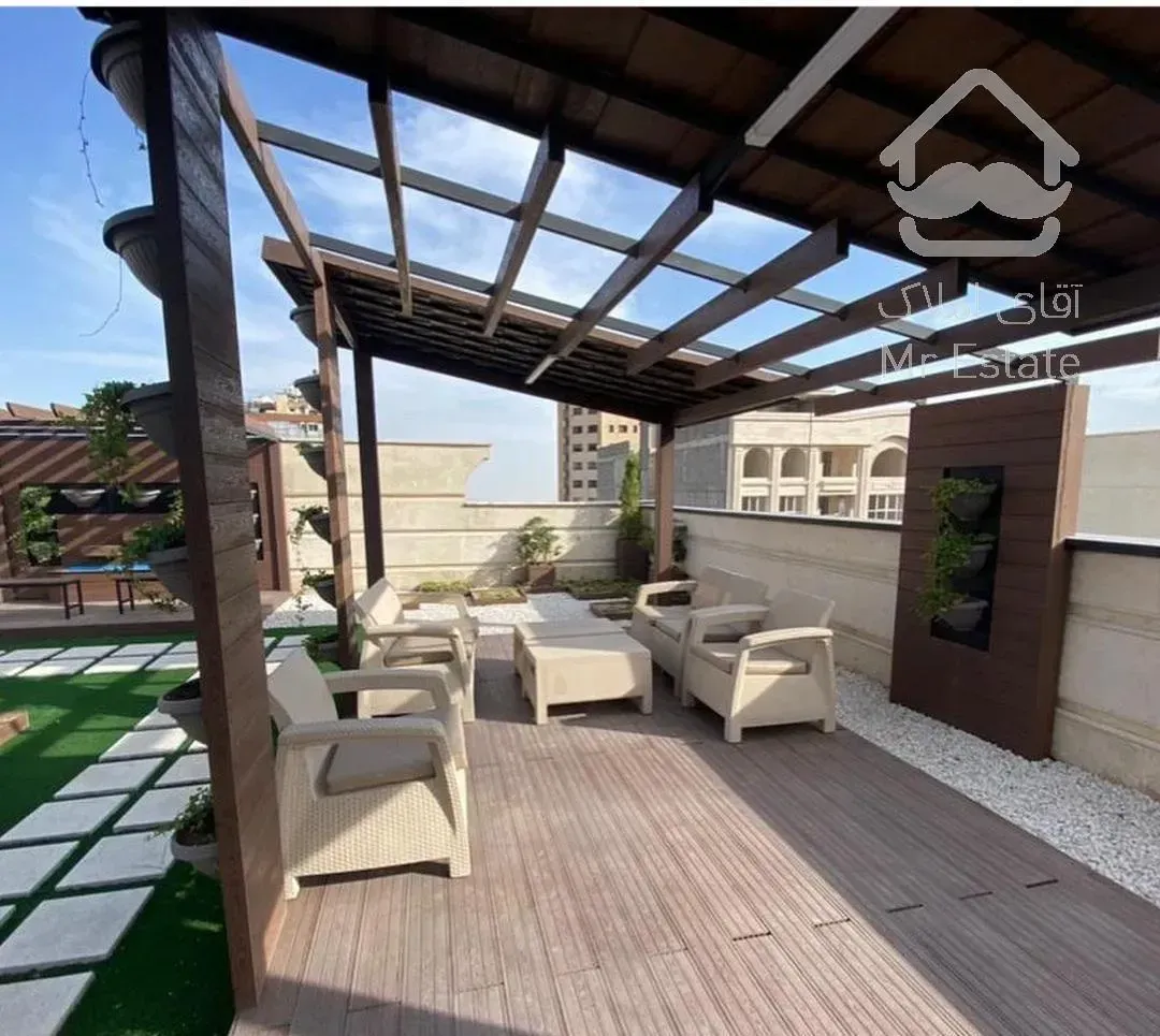 ۱۷۶متر کاج ۷ساله ()