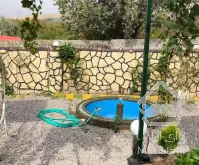 تبریزفروش ویلاباغ  600 متری باامکانات فول وکلیه درختان در اسفهلان