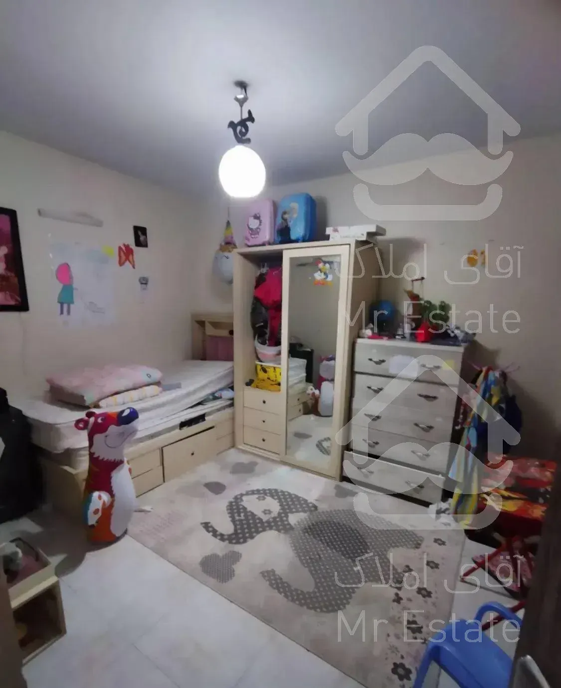 فروش آپارتمان ۱۰۰ متری با ۱۲۰ متر حیاط مستقل