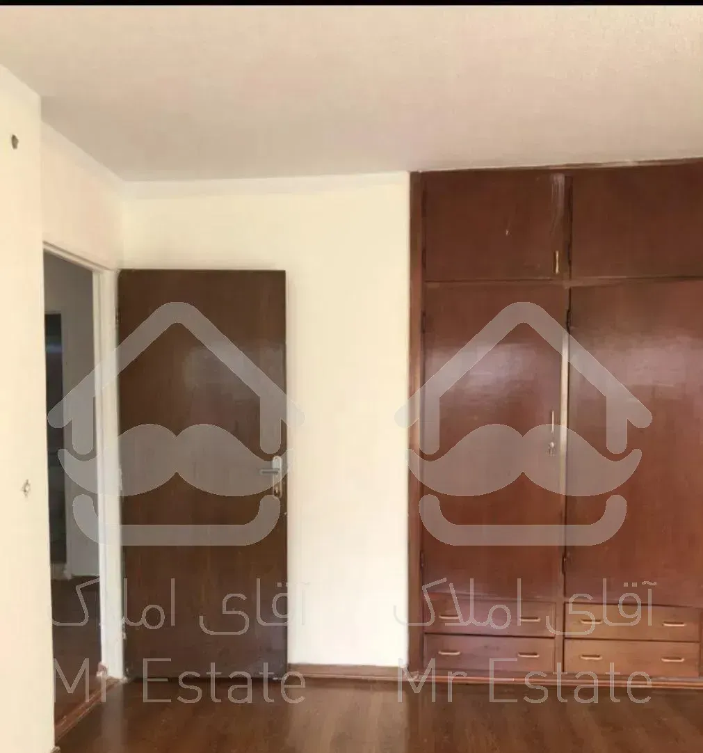 اکباتان ۴ خوابه بالای ورزشگاه