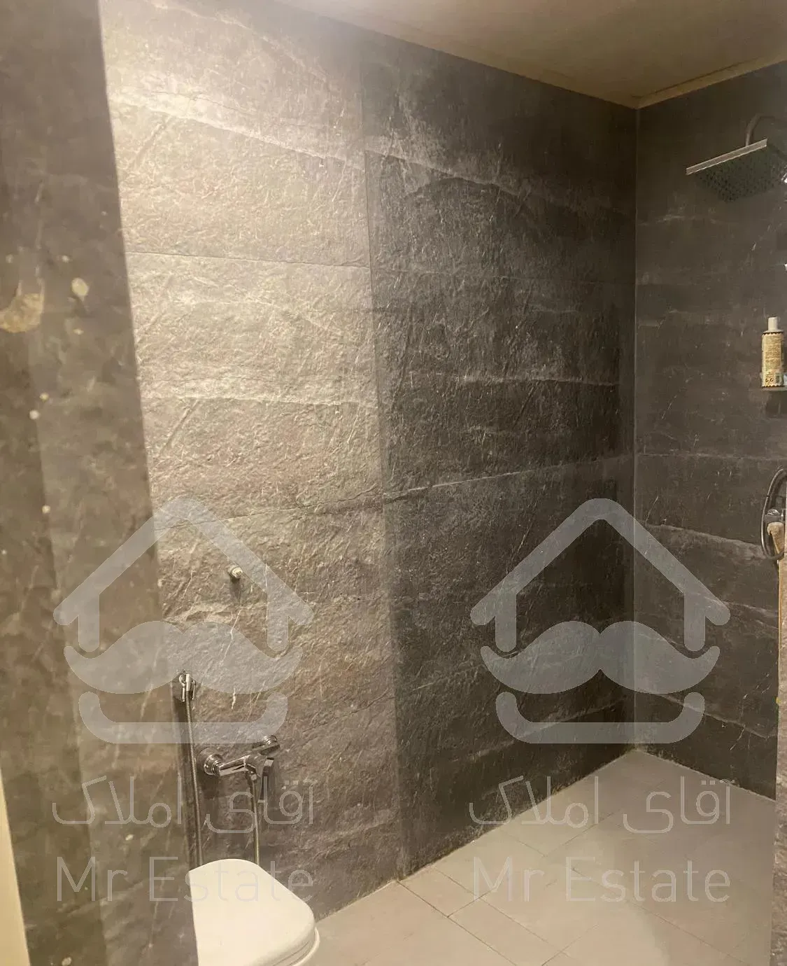 ۹۳ متر  صفر تا صد بازسازی لارستان