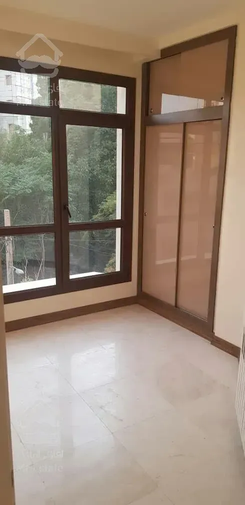 رهن و اجاره آپارتمان 110 متری نیاوران مژده