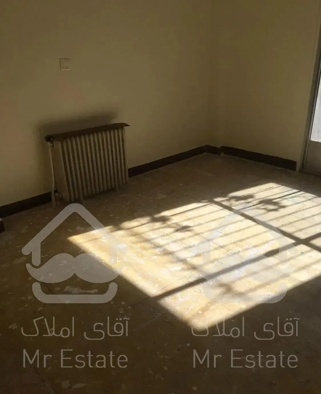 ۱۱۰ متر ، میرزای شیرازی