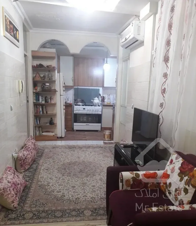 واحد دربست ۶۷ متری بر کمیل