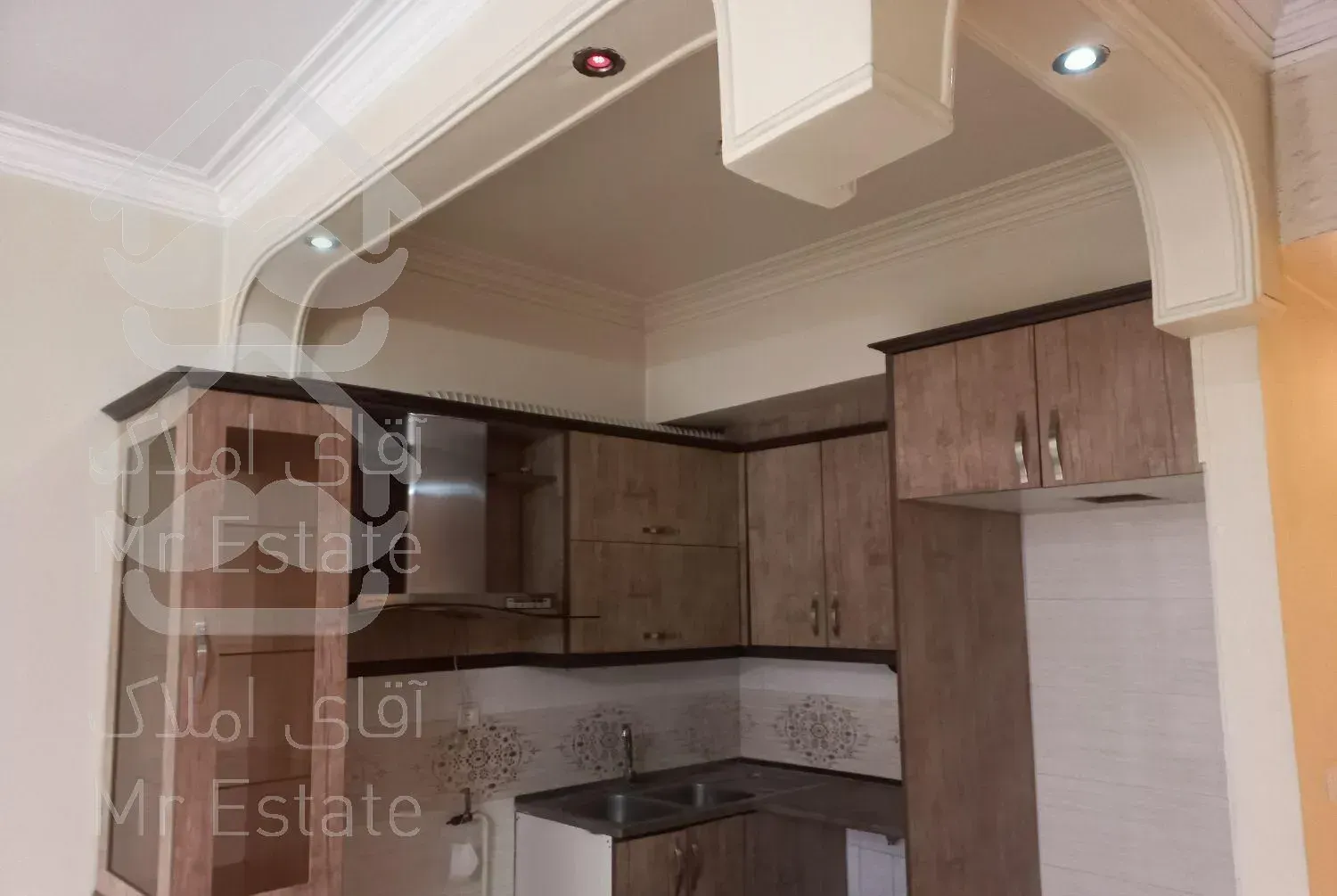 آپارتمان64 متری با پارکینگ طبقه اول