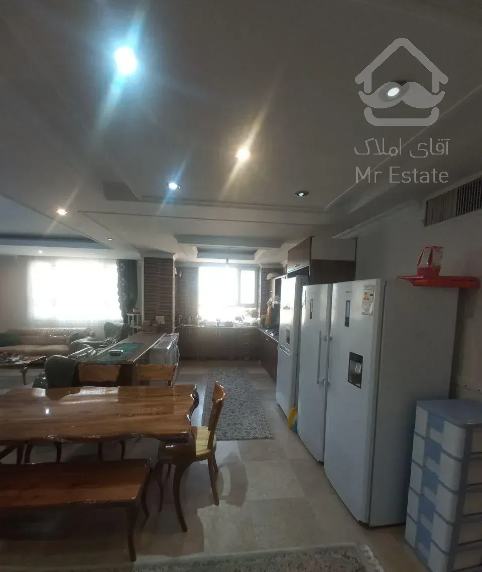 فروش آپارتمان ۱۴۳ متری ۳ خوابه در دارآباد