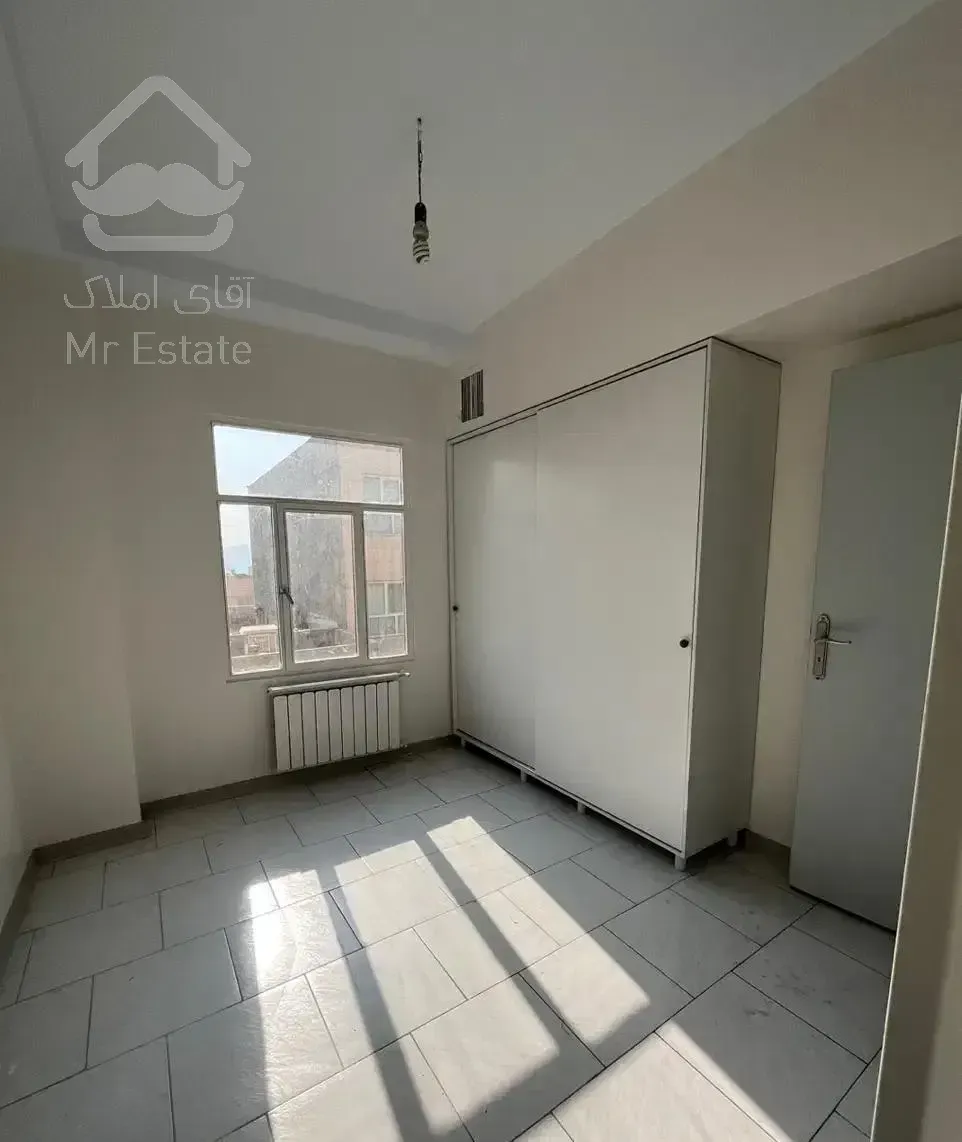 ۴۸ متر با آسانسور ۸ سال چسبیده به بلوار