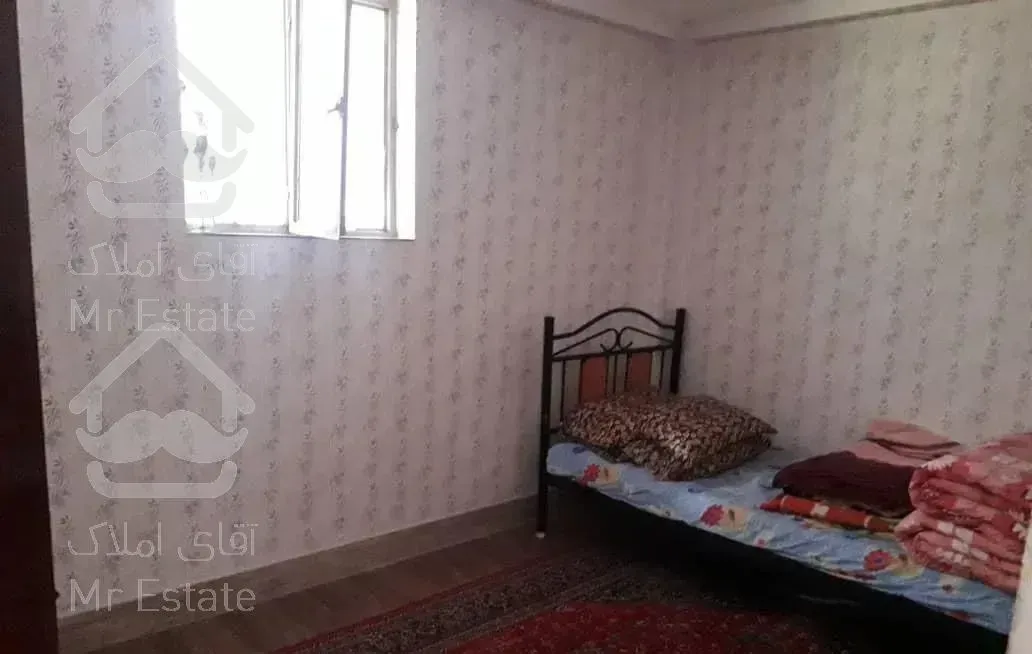 دوخوابه بهداشتی با حیاط و پارکینگ بعد گیسوم اسالم