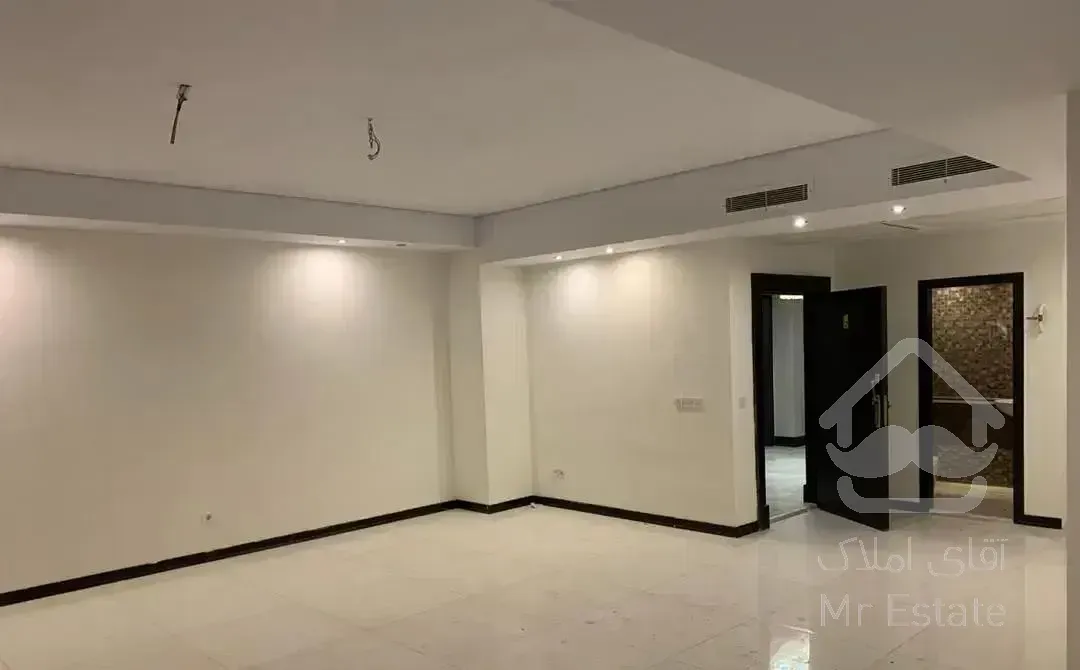۱۵۰ متر ۳ خواب مستر برج لوکس سفید فول مشاعات