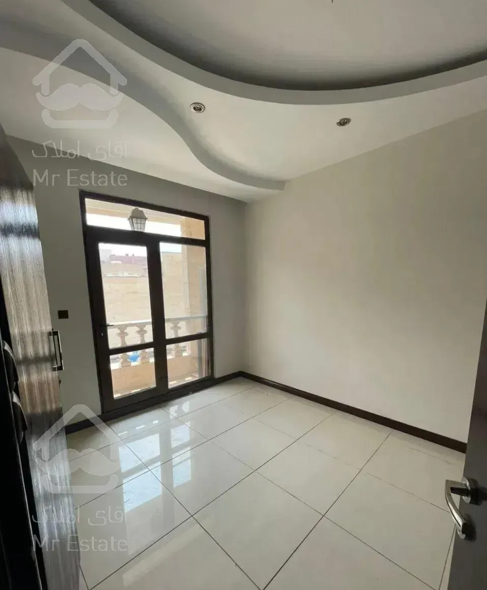 آپارتمان ۱۷۵ متری تاپ لوکیشن دروس(کلید نخورده)