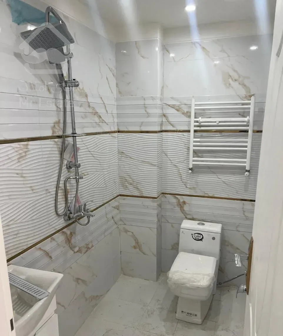 فروش آپارتمان ۱۱۰ متری ۲ خوابه در شکوفه