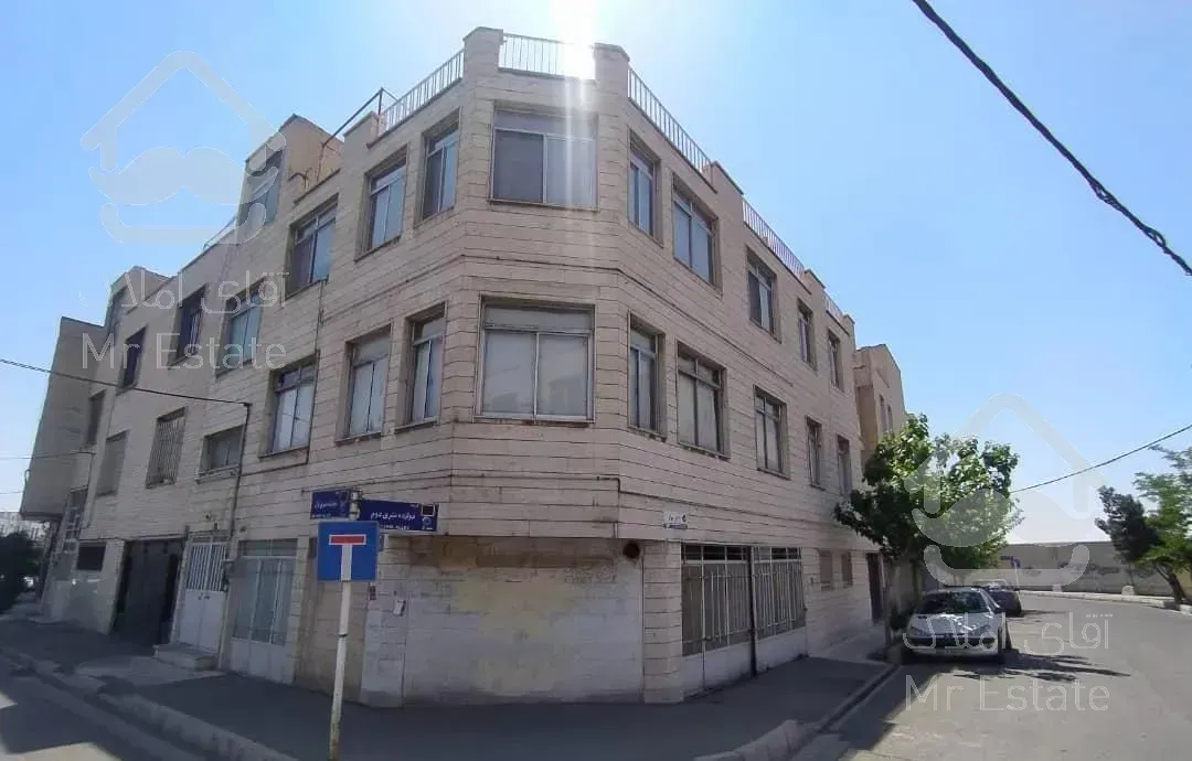 آپارتمان ۹۰ متری نوساز