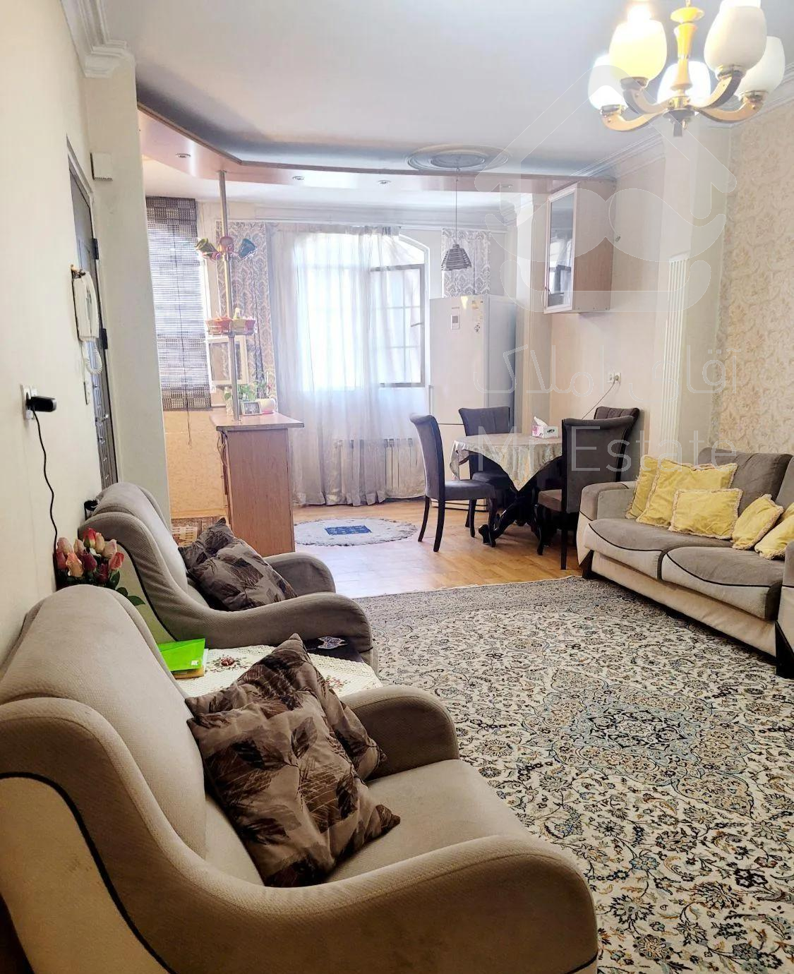 72متر آپارتمان پیامبرمرکزی خیابان هجرت