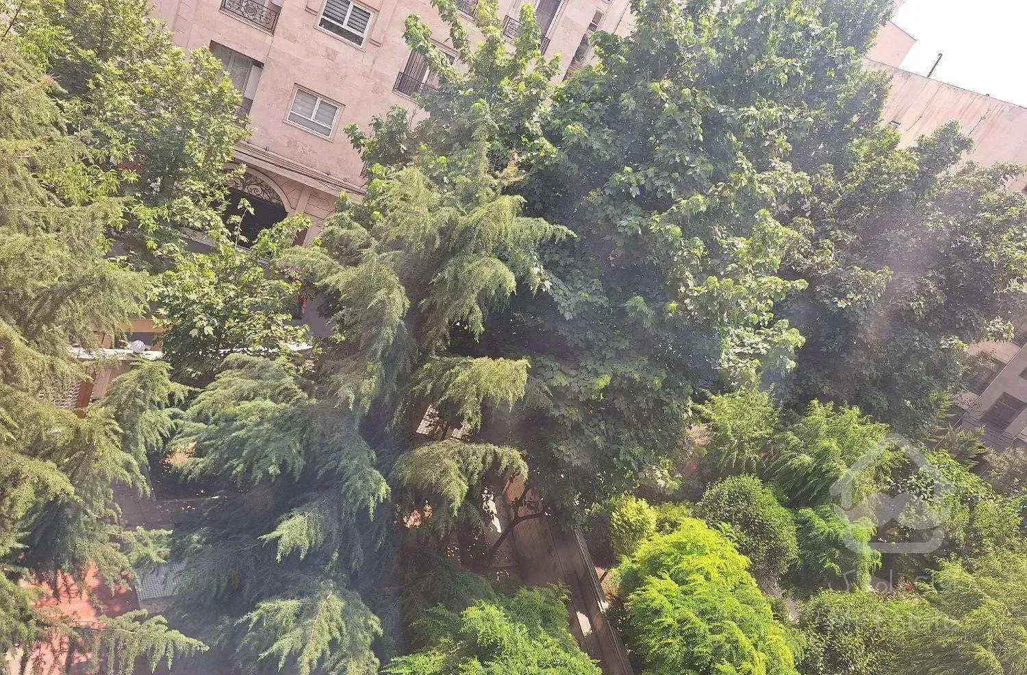 رهن آپارتمان ۲۳۰ متری ۳ خوابه در باغ فردوس