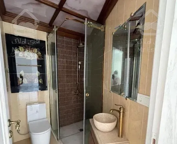 آپارتمان ۱۴۷ متری فرشته