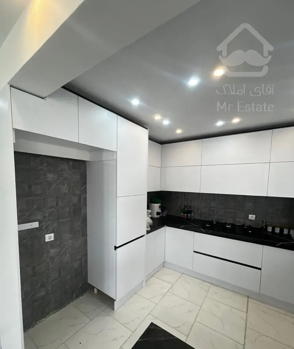 فروش آپارتمان ۹۰ متری ۲ خوابه فاز۵ جدید جنب فاز ۱۱