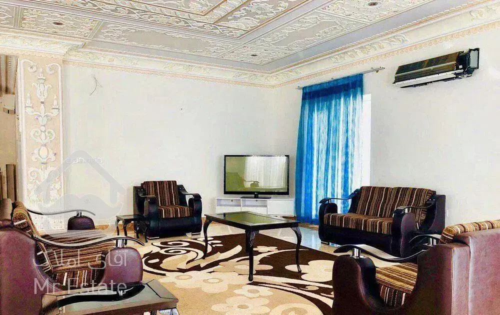 فروش ویلا ۱۲۰۰متری در محوطه ۲۰۰۰هزار متری