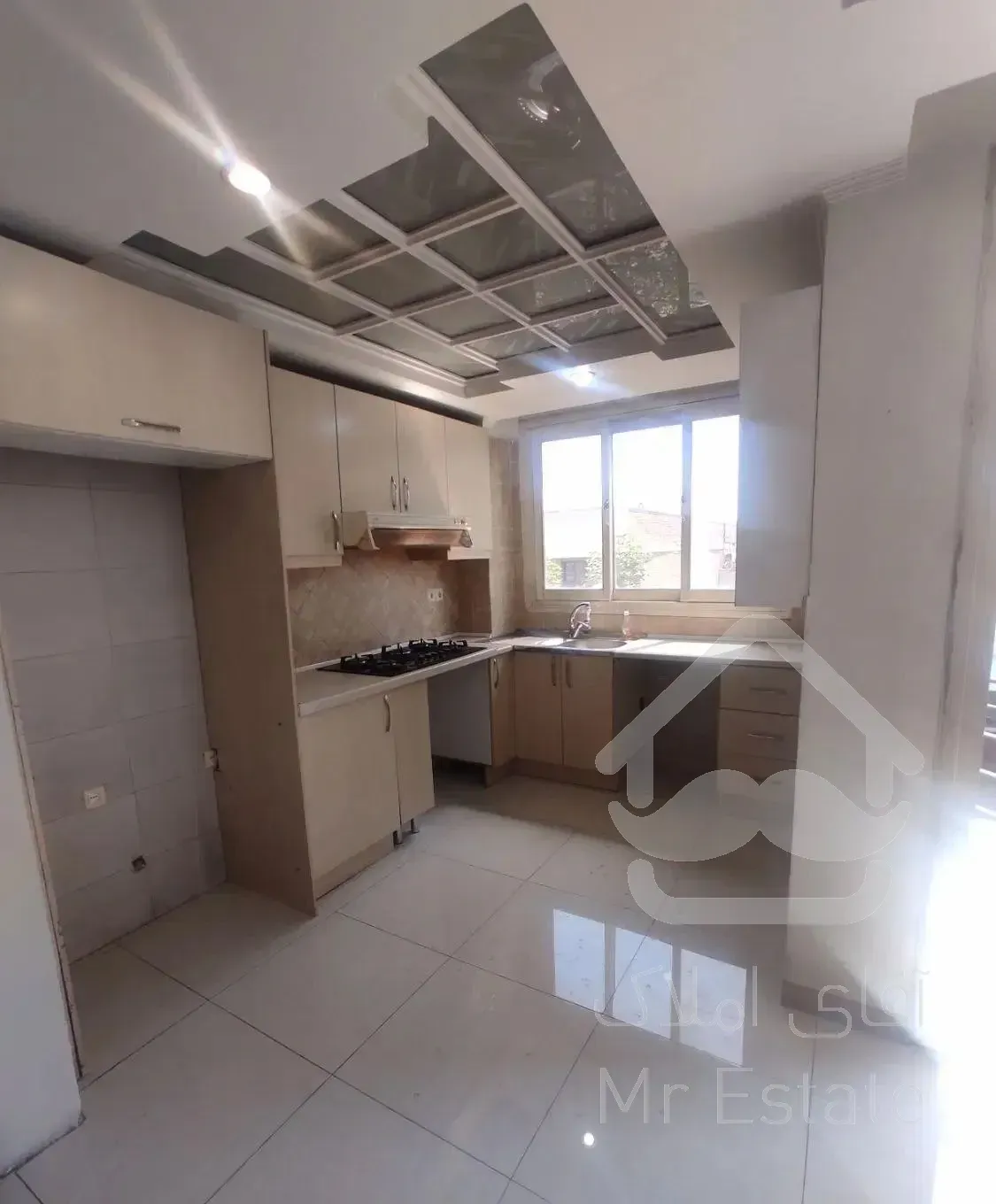 90متر/دو خواب/فول امکانات/بازسازی شده تمیز