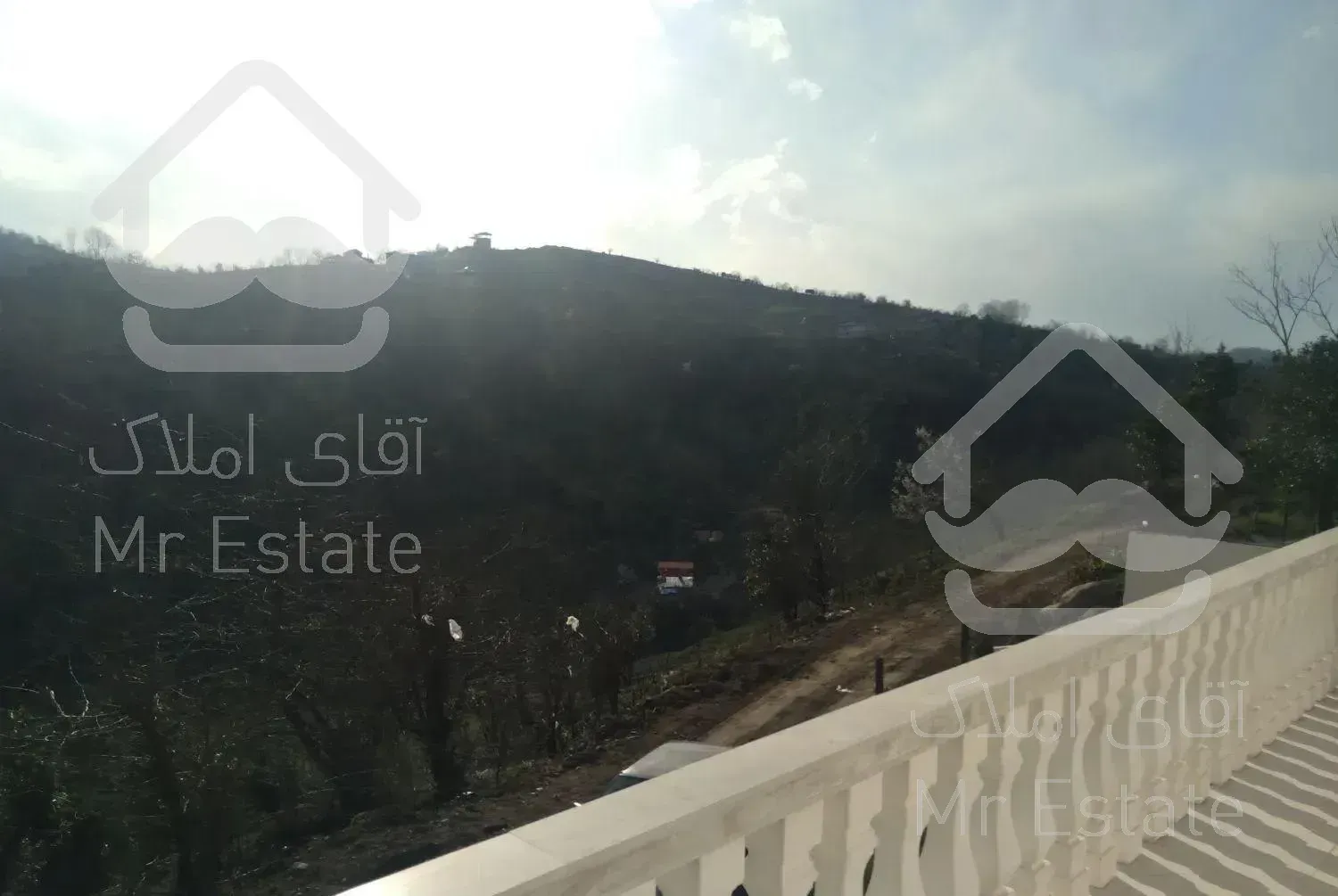 ویلاه دلباز ویو ابدی تک در منطقه با امگانات اطاقور